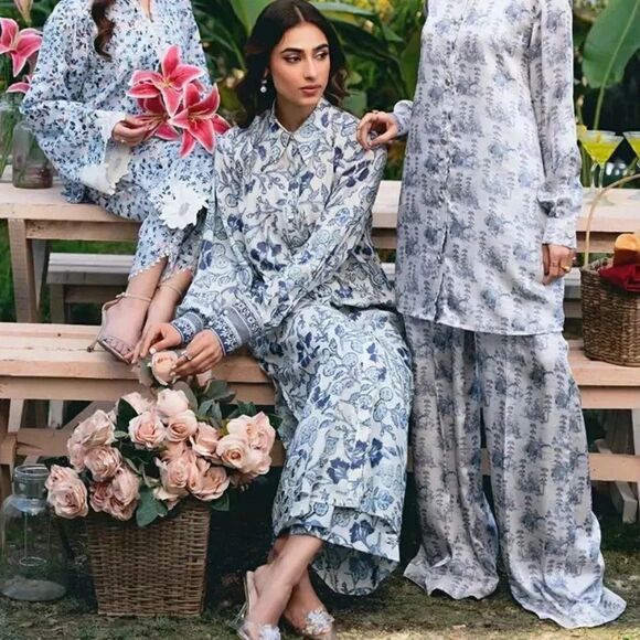 VANYA PAKISTANI DESIGNER AUTHENTIC FLORAL 2 PIECE DRESS COORD SET - Picture 2 of 12